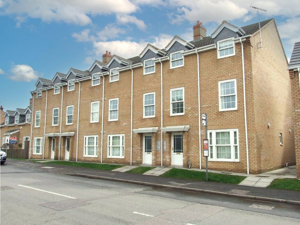 Flat Huntingdon Road in Fenland District