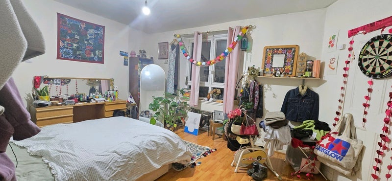 Room Jamieson Street in Glasgow