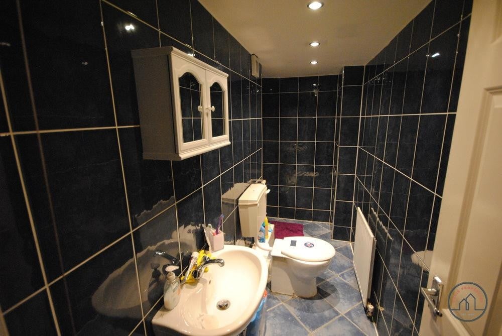 Flat Stanmore Place in Leeds