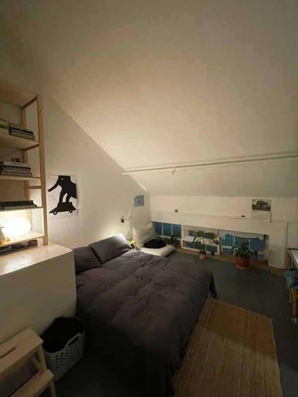 Room Dace Road in Greater London