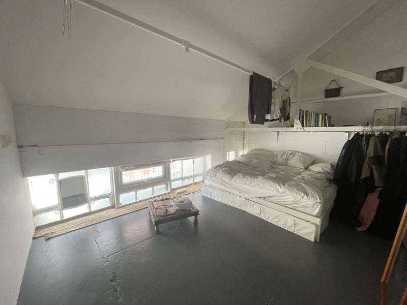 Room Dace Road in Greater London