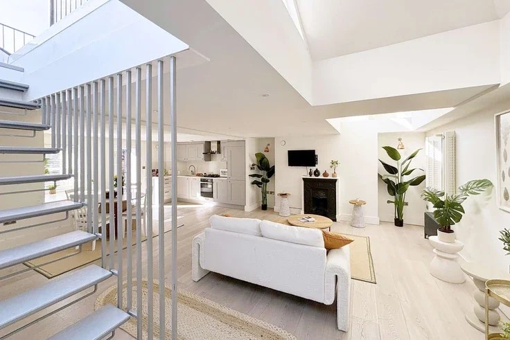 House Rathbone Street in City of Westminster