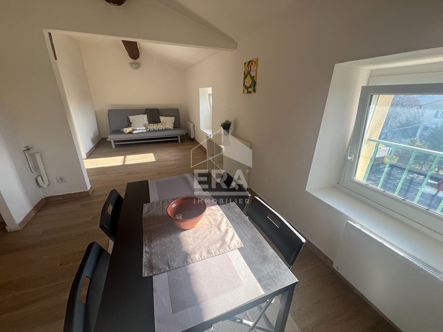 Flat Avenue des Palermes in Entraigues-sur-la-Sorgue