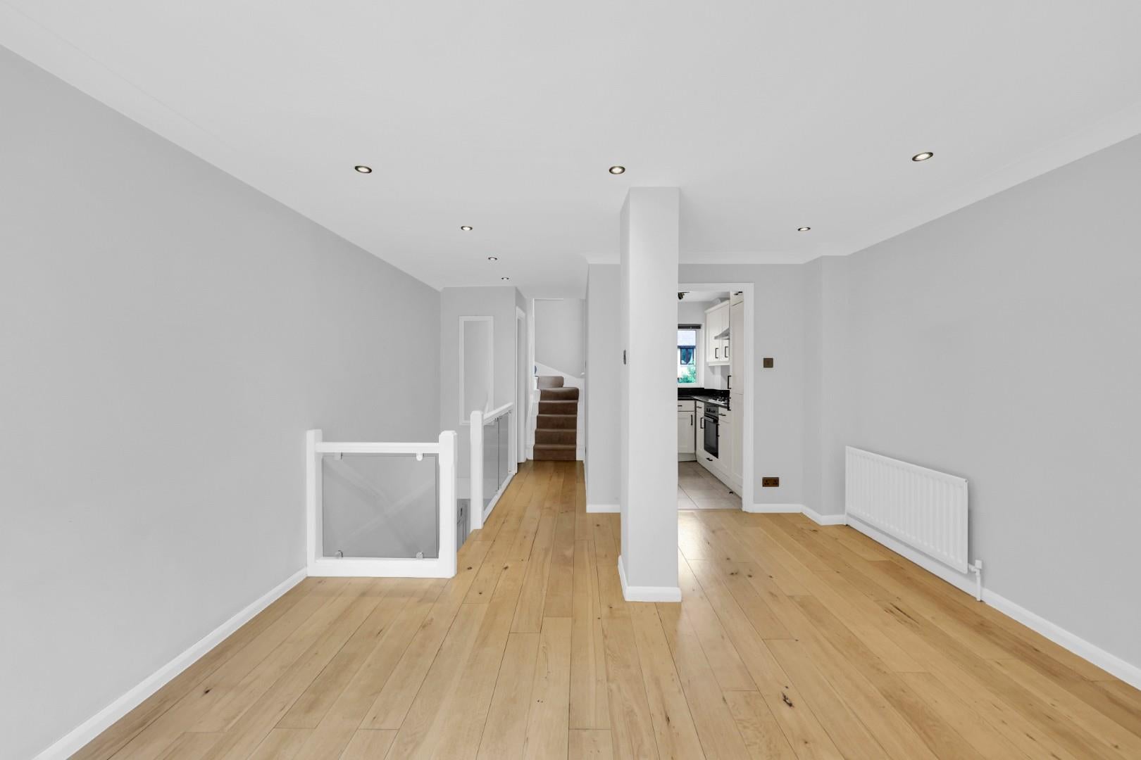 House Welland Mews in Greater London