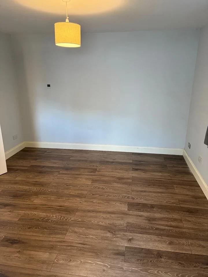 Room Disraeli Crescent in High Wycombe
