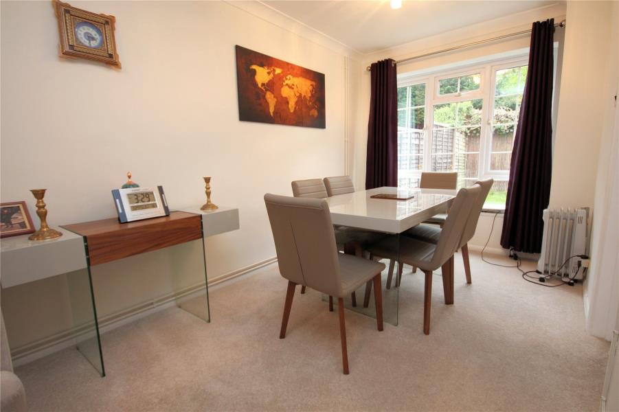 House Mount Hermon Close in Woking