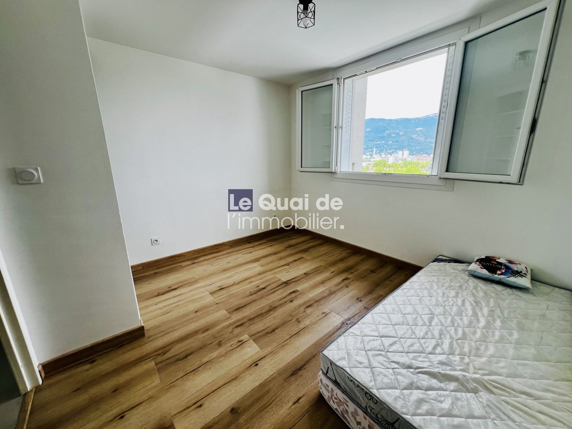 Appartement Avenue Léon Blum à Grenoble