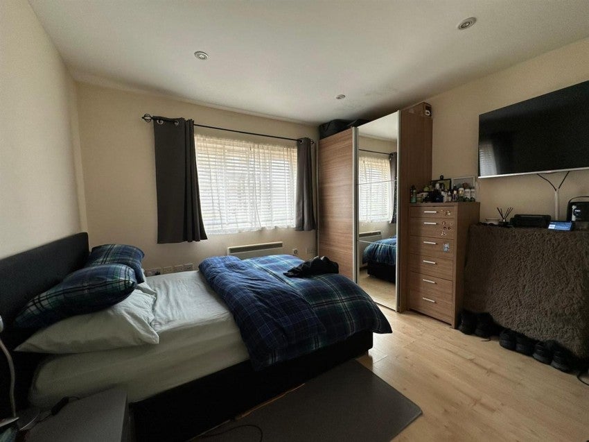 Flat Spencer Way in Maidstone