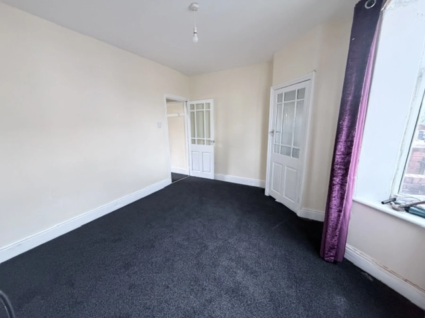 Flat Pont Street in Borough of Pendle