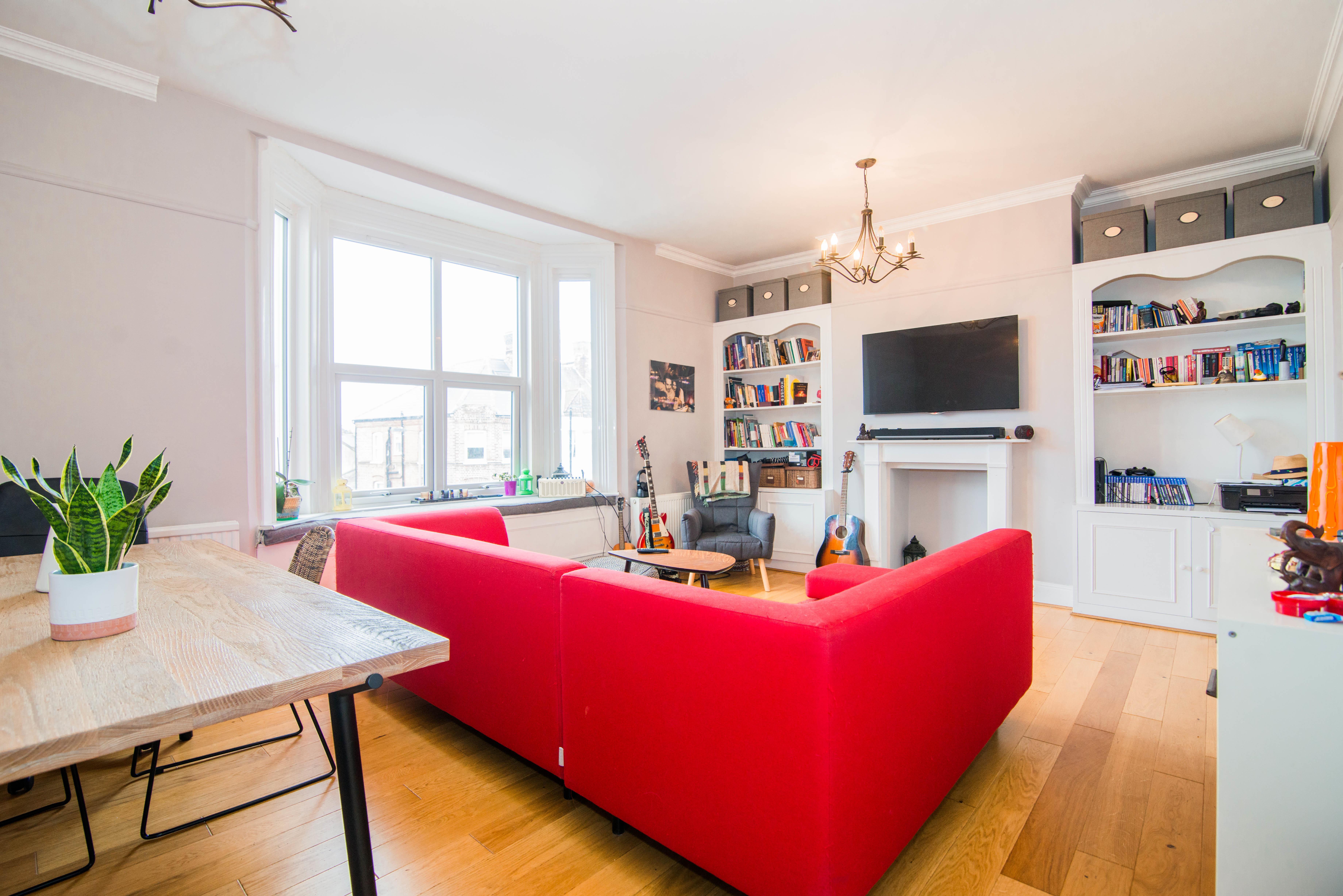 Flat Clapham Common West Side in Greater London