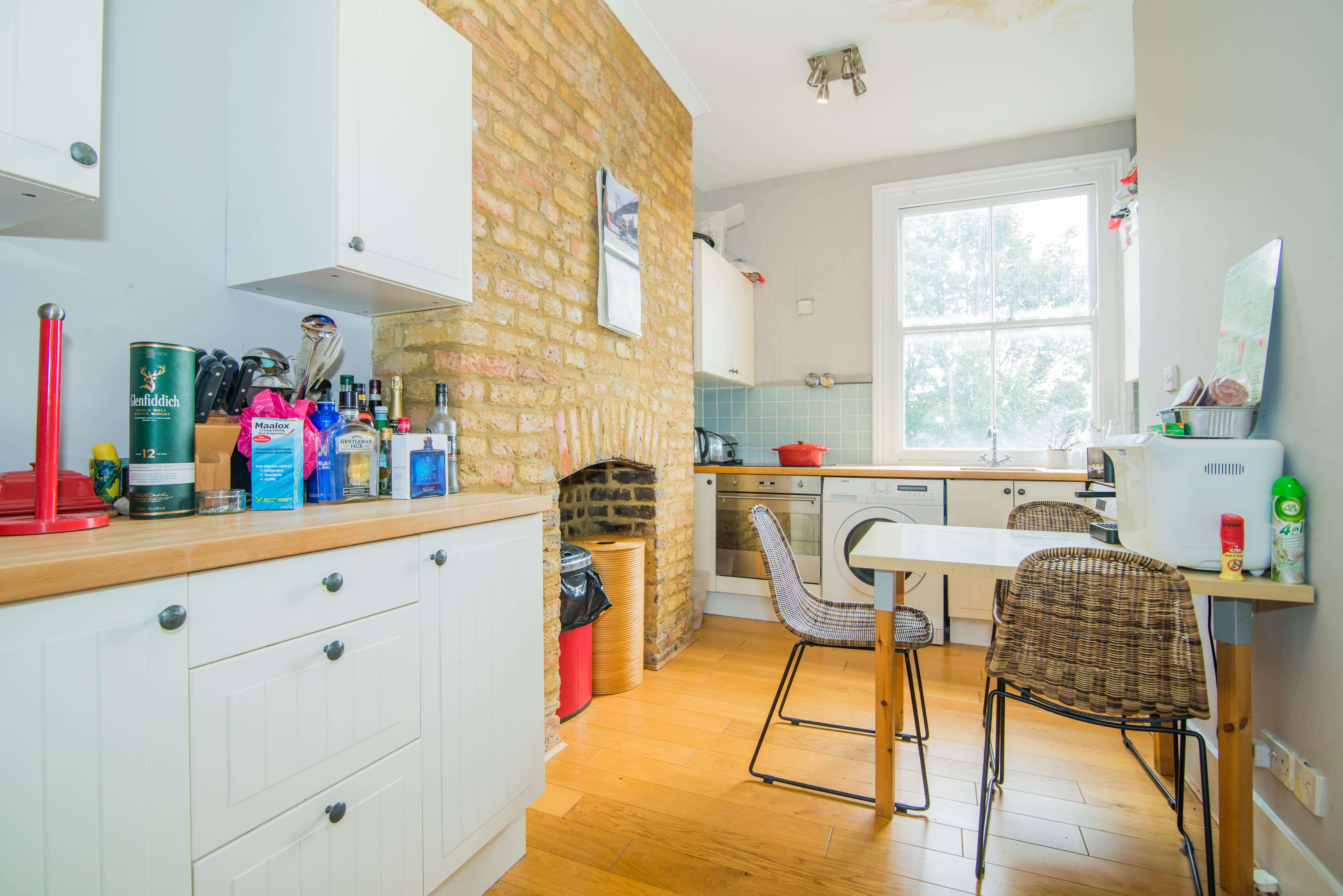 Flat Clapham Common West Side in Greater London