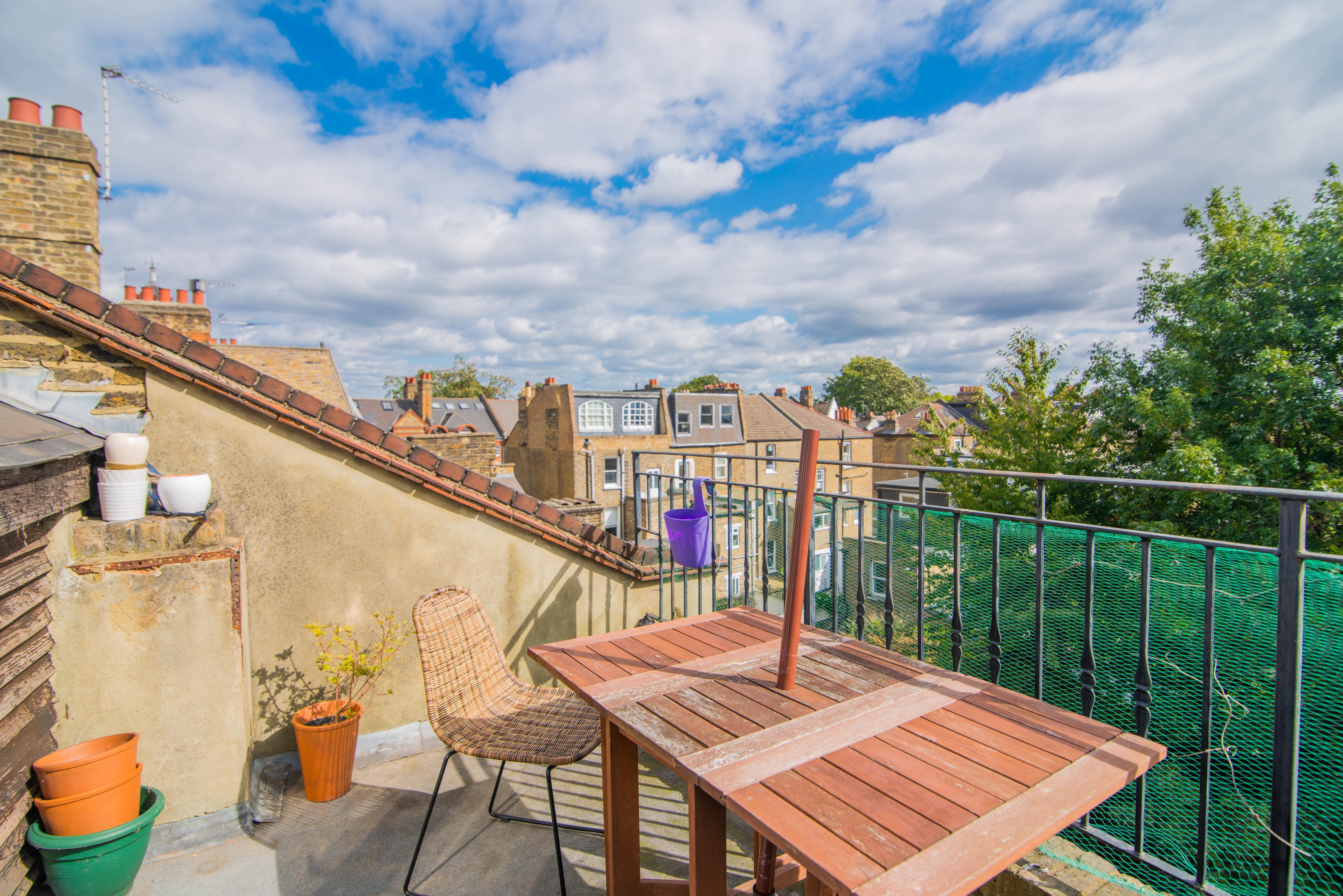 Flat Clapham Common West Side in Greater London