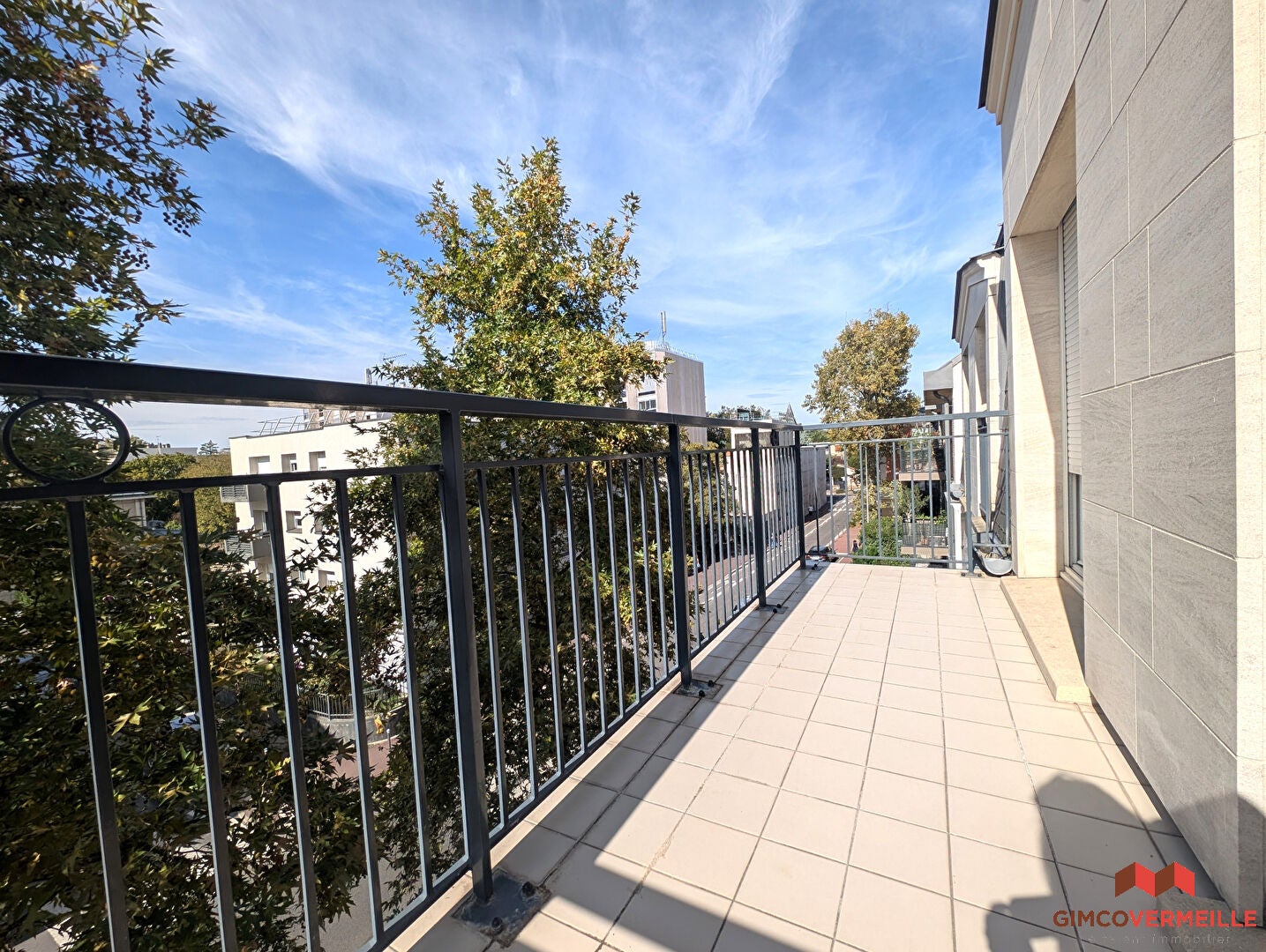 Appartement Rue des Écoles à Chatou