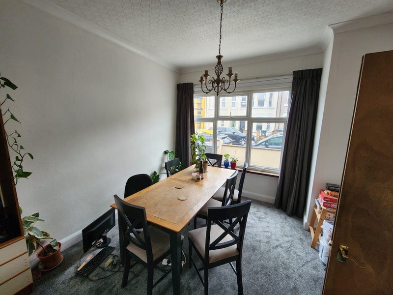 Room Chesterfield Gardens in Greater London