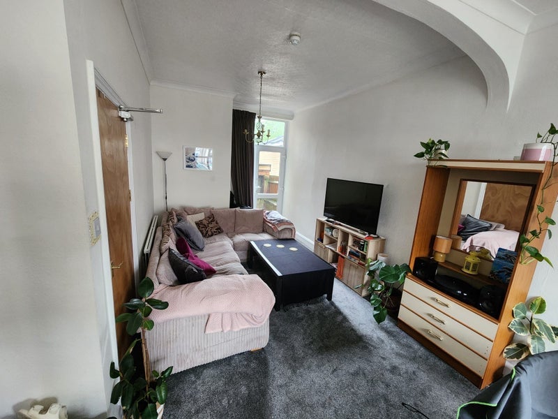 Room Chesterfield Gardens in Greater London