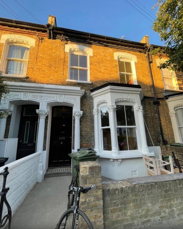 Room Dalberg Road in Greater London