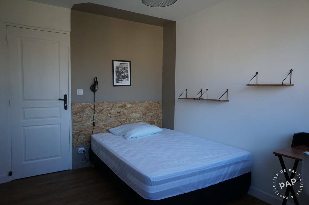 Room Boulevard du Port in Cergy