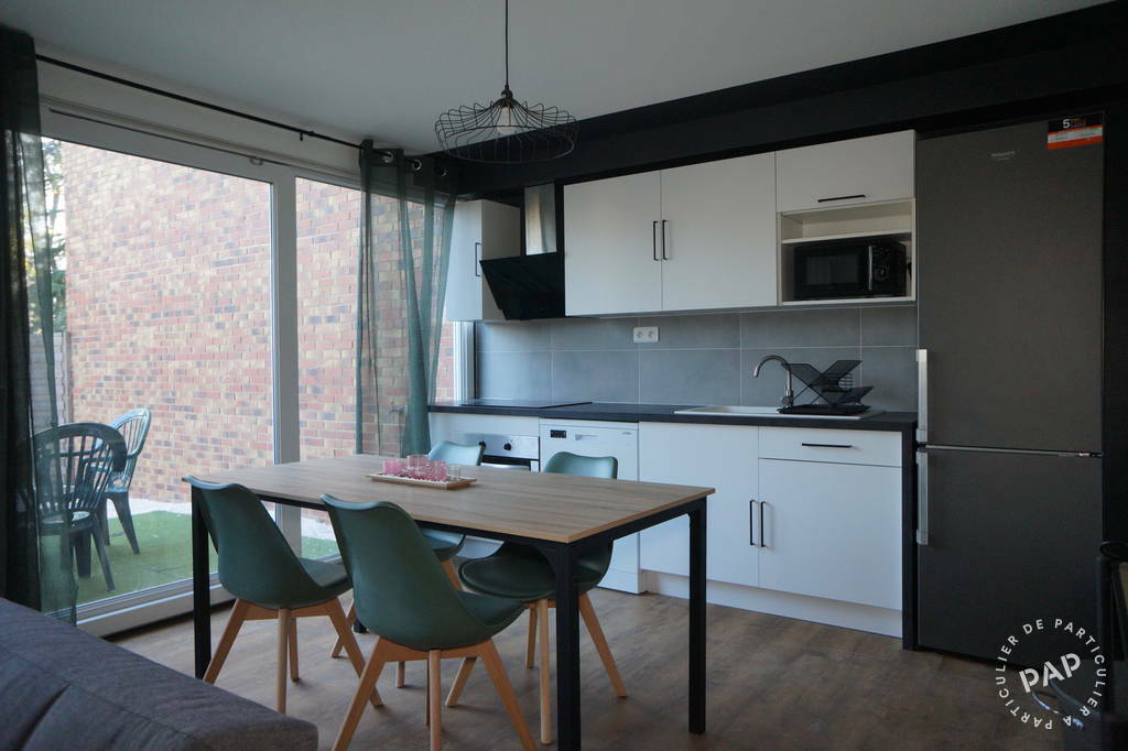 Room Boulevard du Port in Cergy