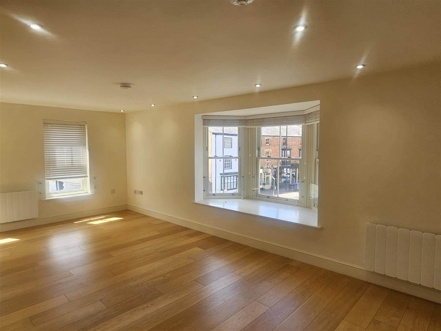 Flat Northampton Road in Towcester