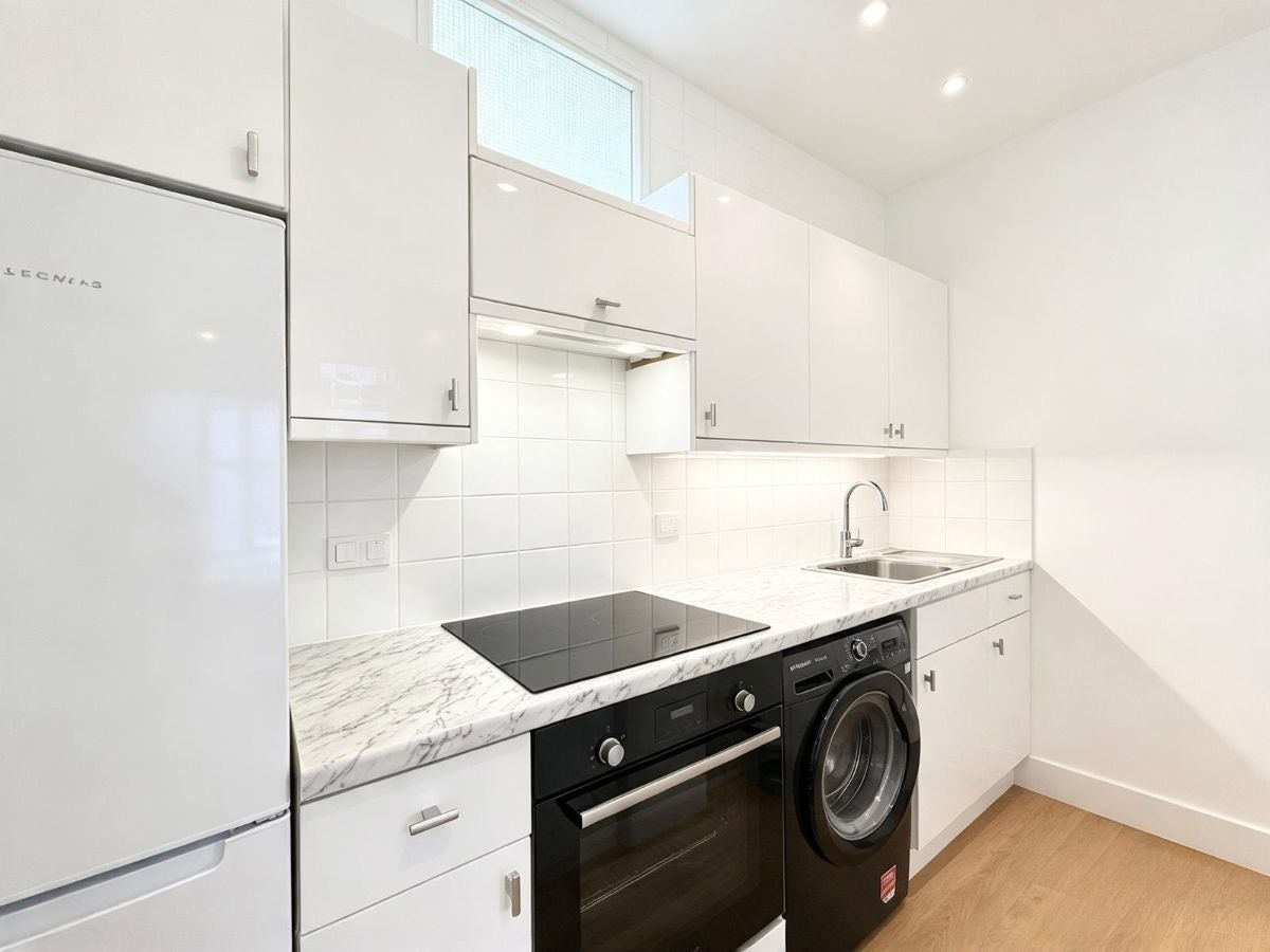 Flat London Road in Brentwood