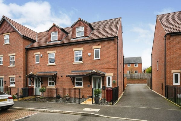 House Church Lane in Clowne