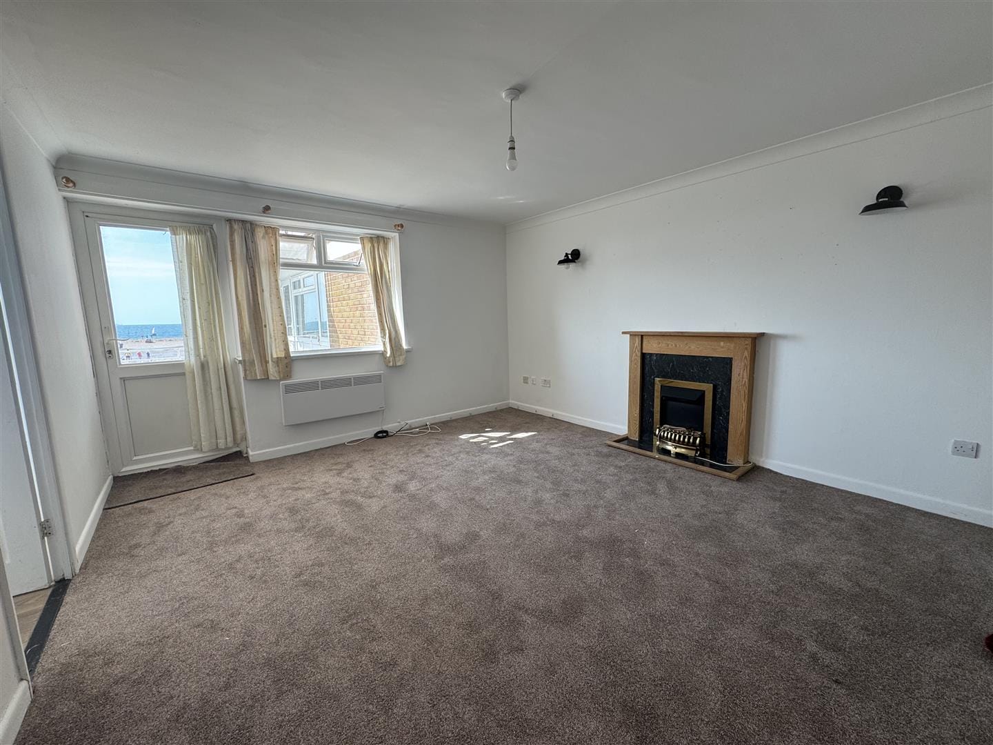 Flat Norflok Crescent in Havant