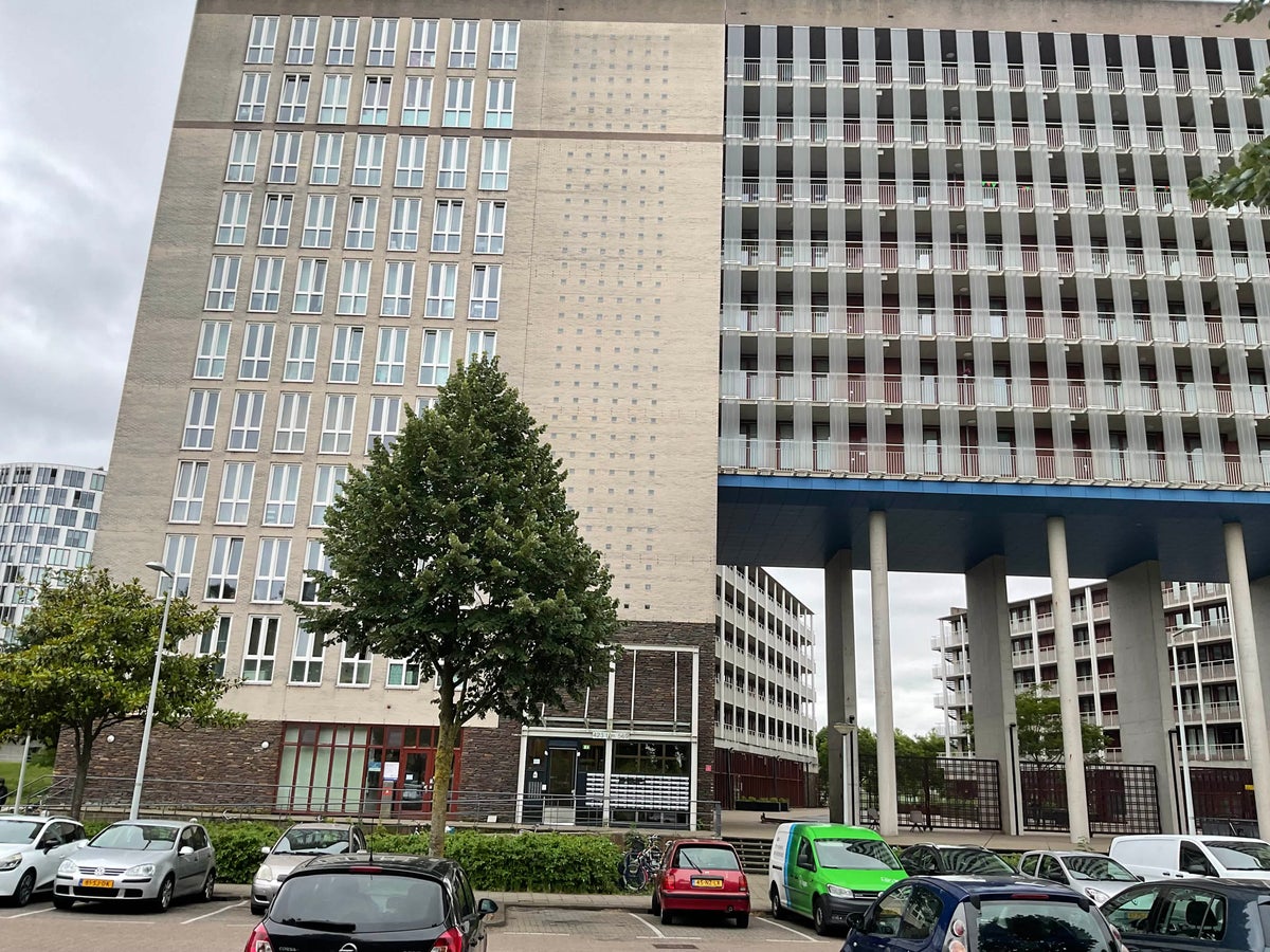 Appartement te huur in Amsterdam – President Allendelaan – foto 1