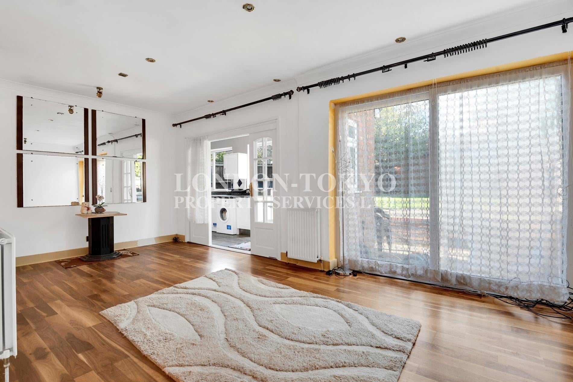 House Walmington Fold in Greater London