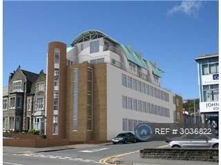 Flat Henrietta Street in Swansea