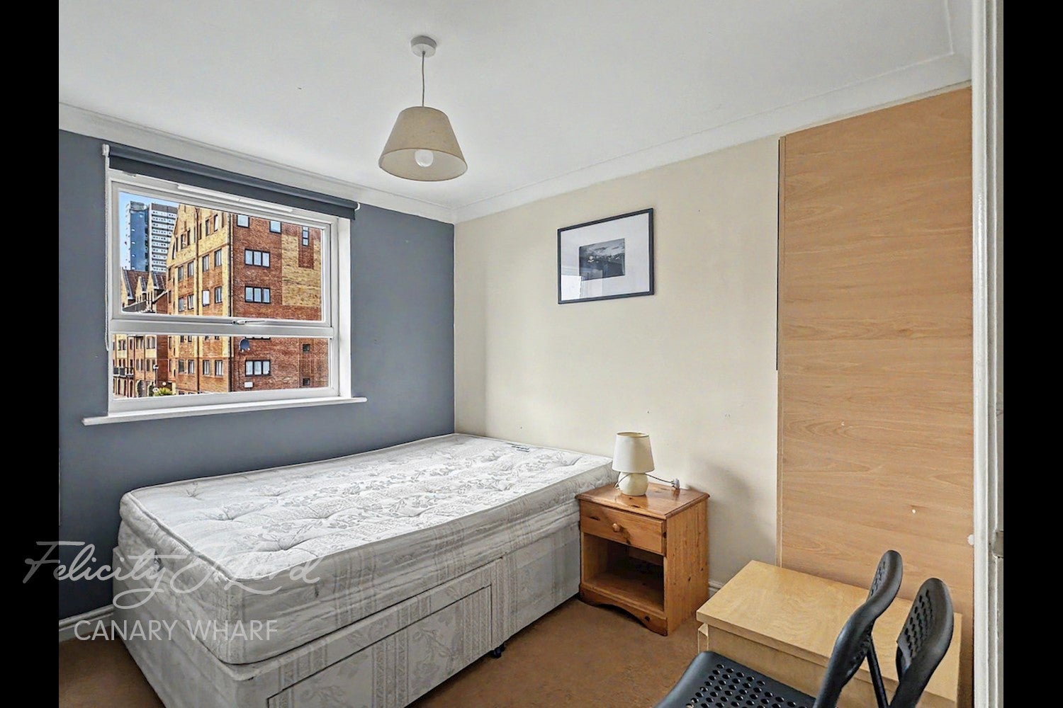 Flat Olliffe Street in Greater London