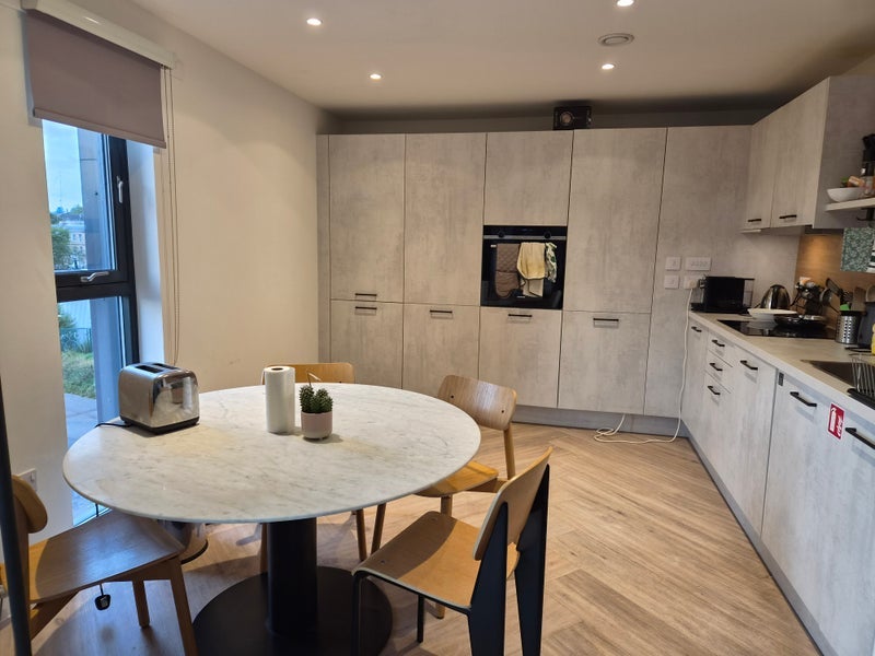 Flat Minerva Way in Glasgow