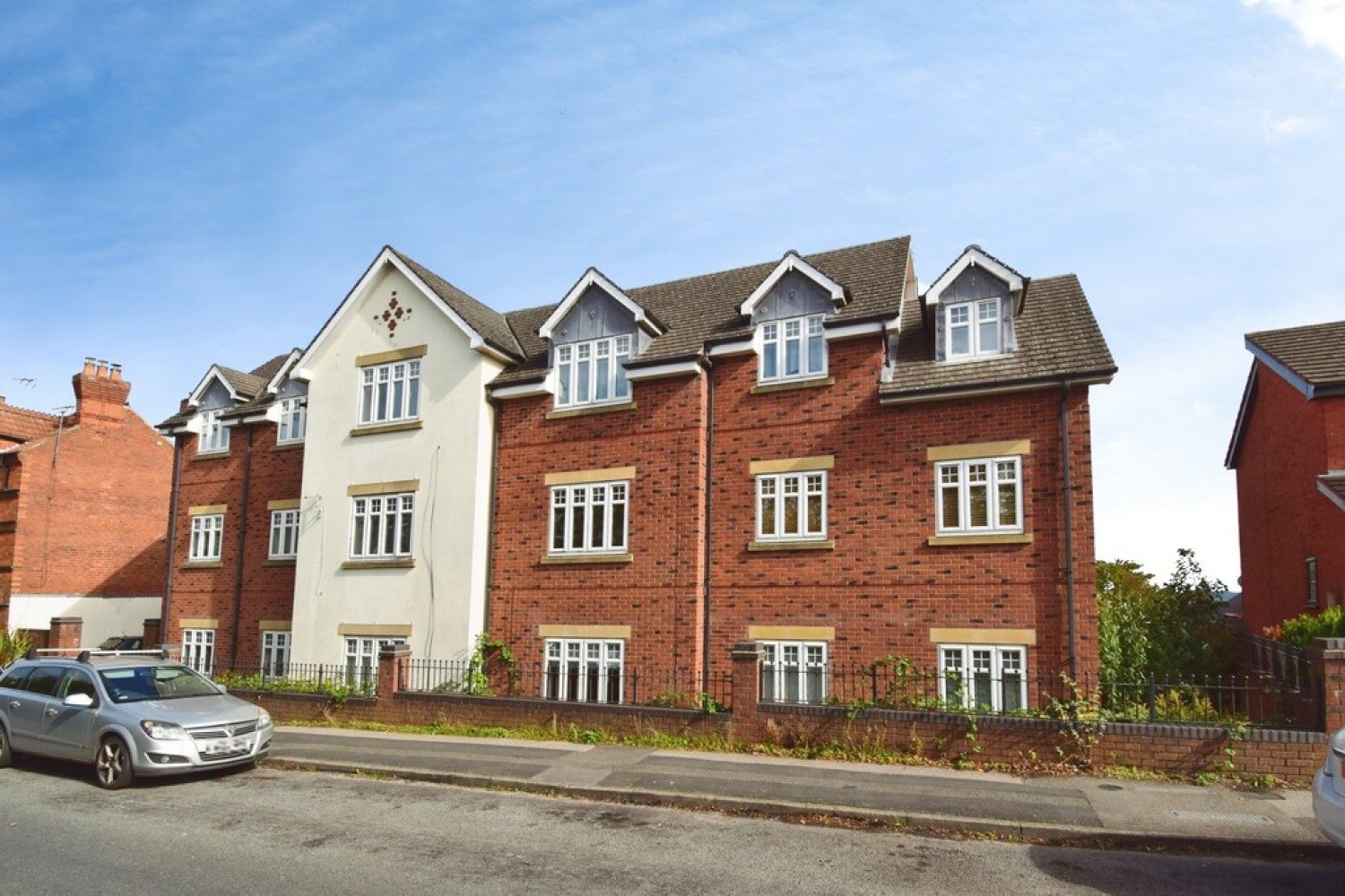 Flat Haresfield Close in Redditch
