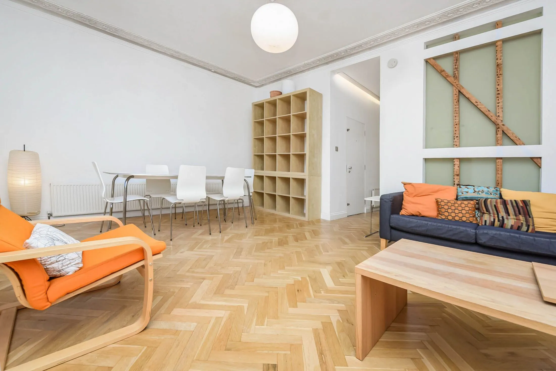 Flat Aldebert Terrace in Greater London