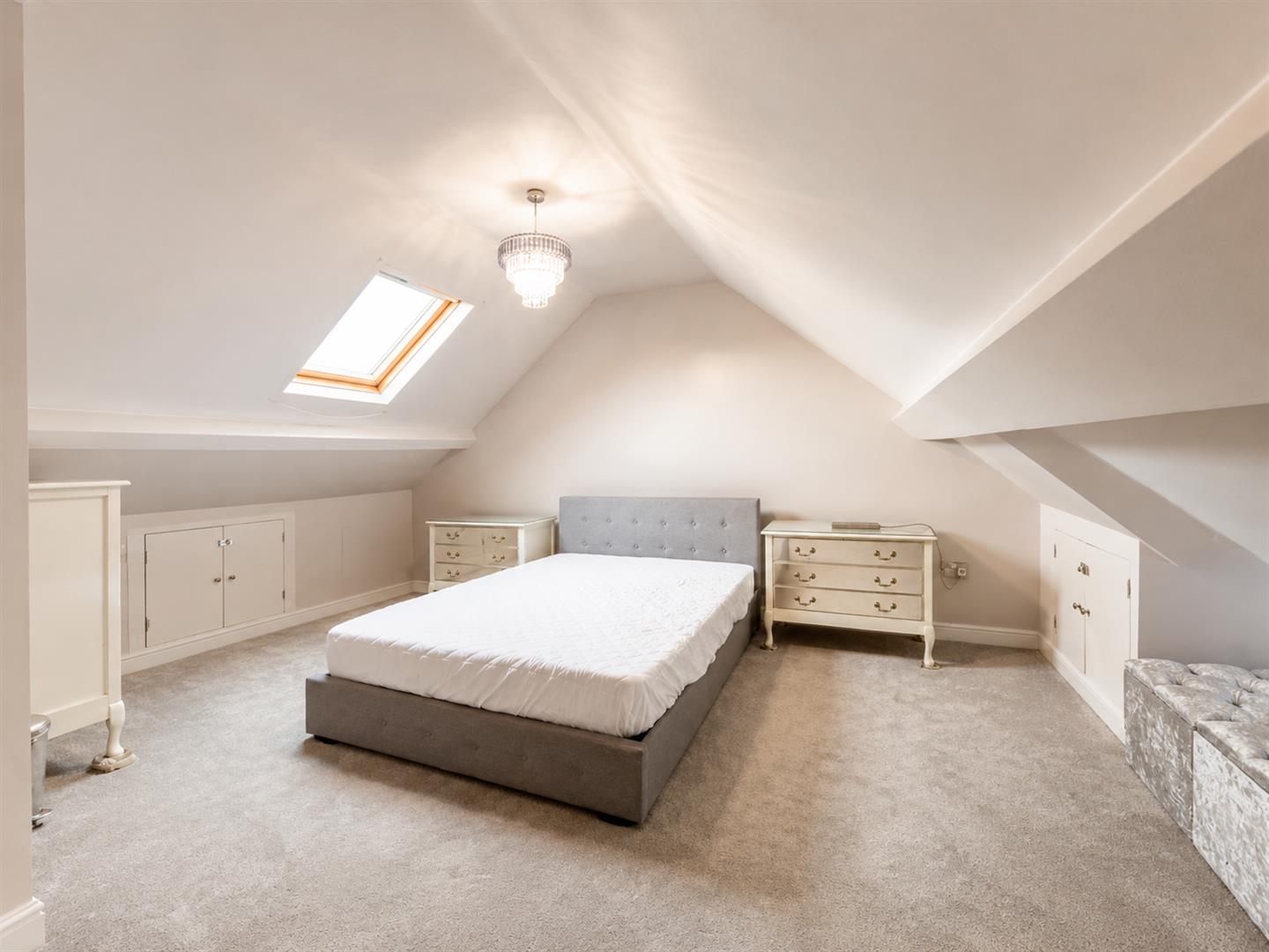Flat Portland Road in Greater London