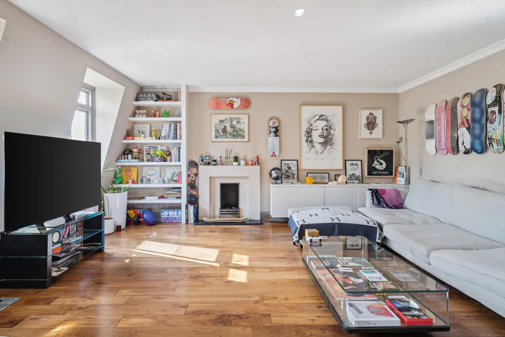 Flat Lennox Gardens in Greater London