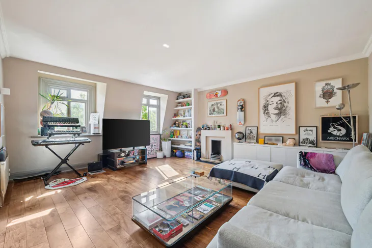Flat Lennox Gardens in Greater London