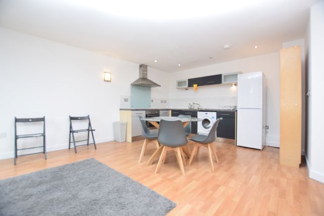 Flat Fitzwilliam Street in Sheffield