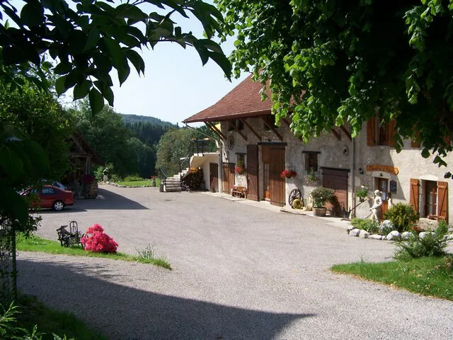 Maison Chemin de la Pisciculture à Lépin-le-Lac
