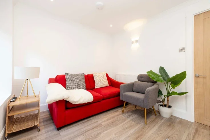 Flat Torphichen Street in City of Edinburgh