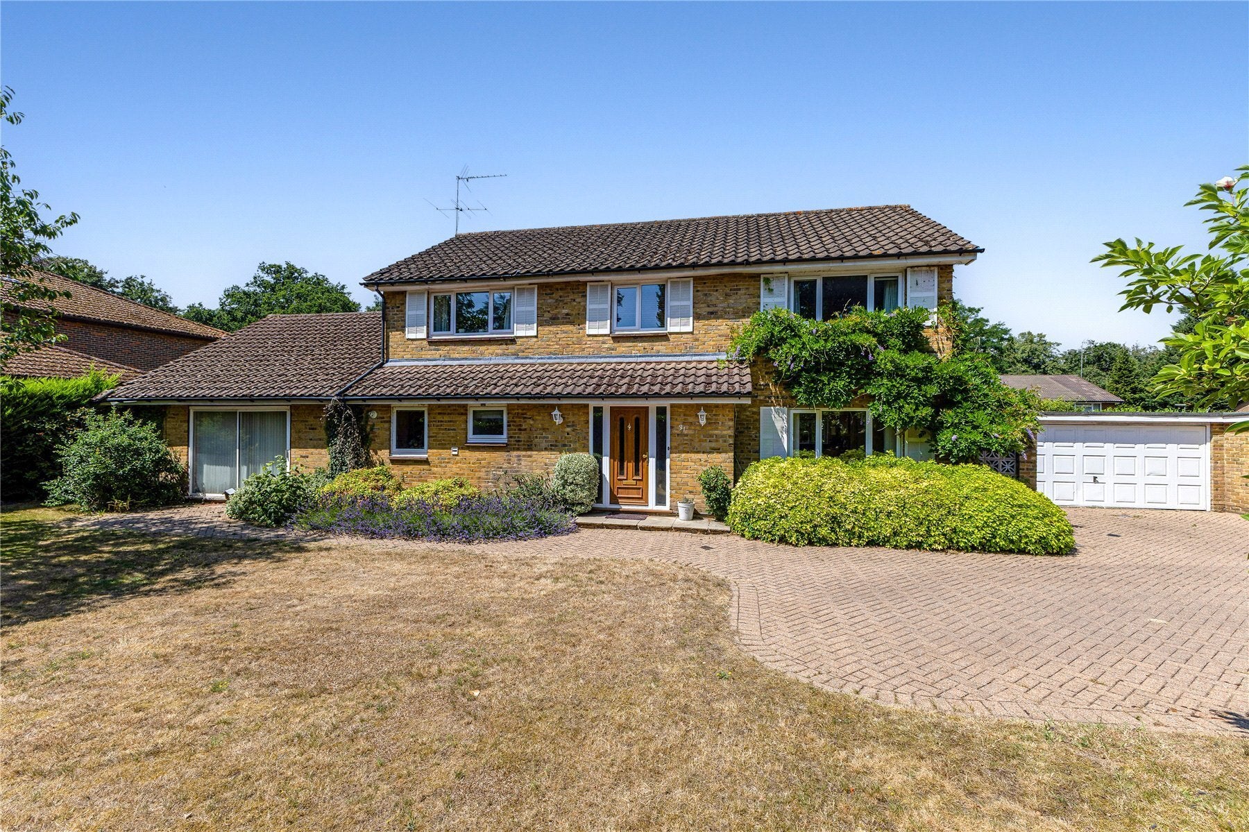 House Milner Drive in Elmbridge
