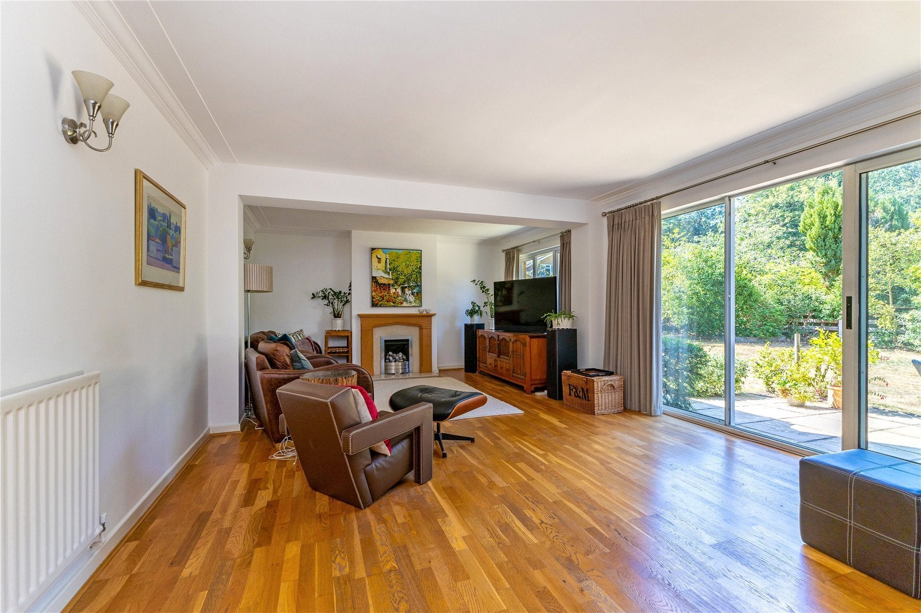 House Milner Drive in Elmbridge