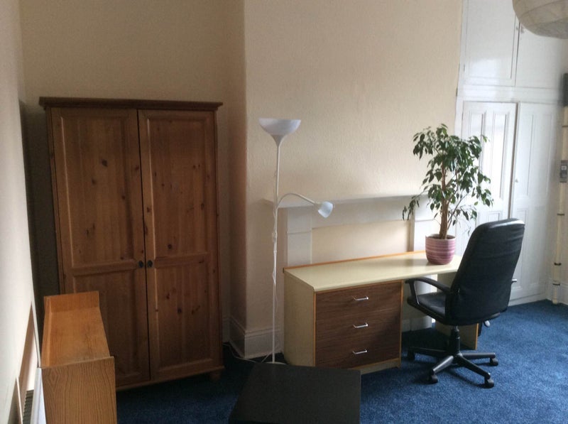 Room Queens Road in Newcastle upon Tyne