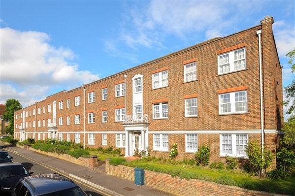 Flat Home Park Walk in Greater London