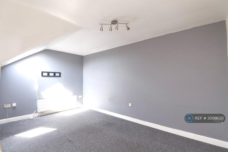 Flat Bracken Way in Doncaster