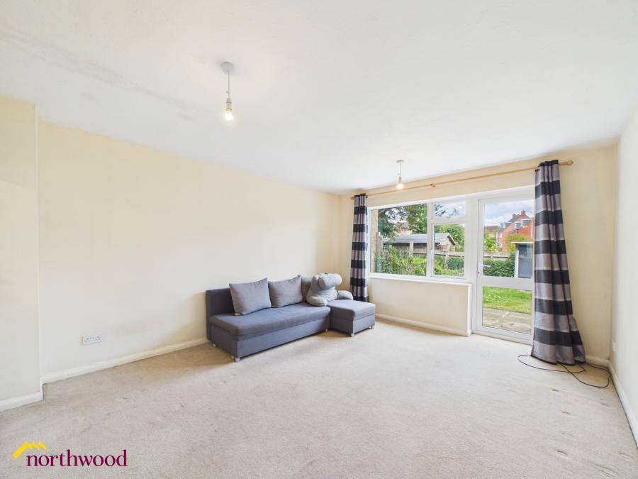 House Frensham Close in Cherwell District