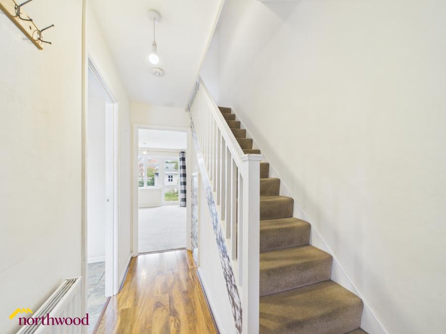 House Frensham Close in Cherwell District