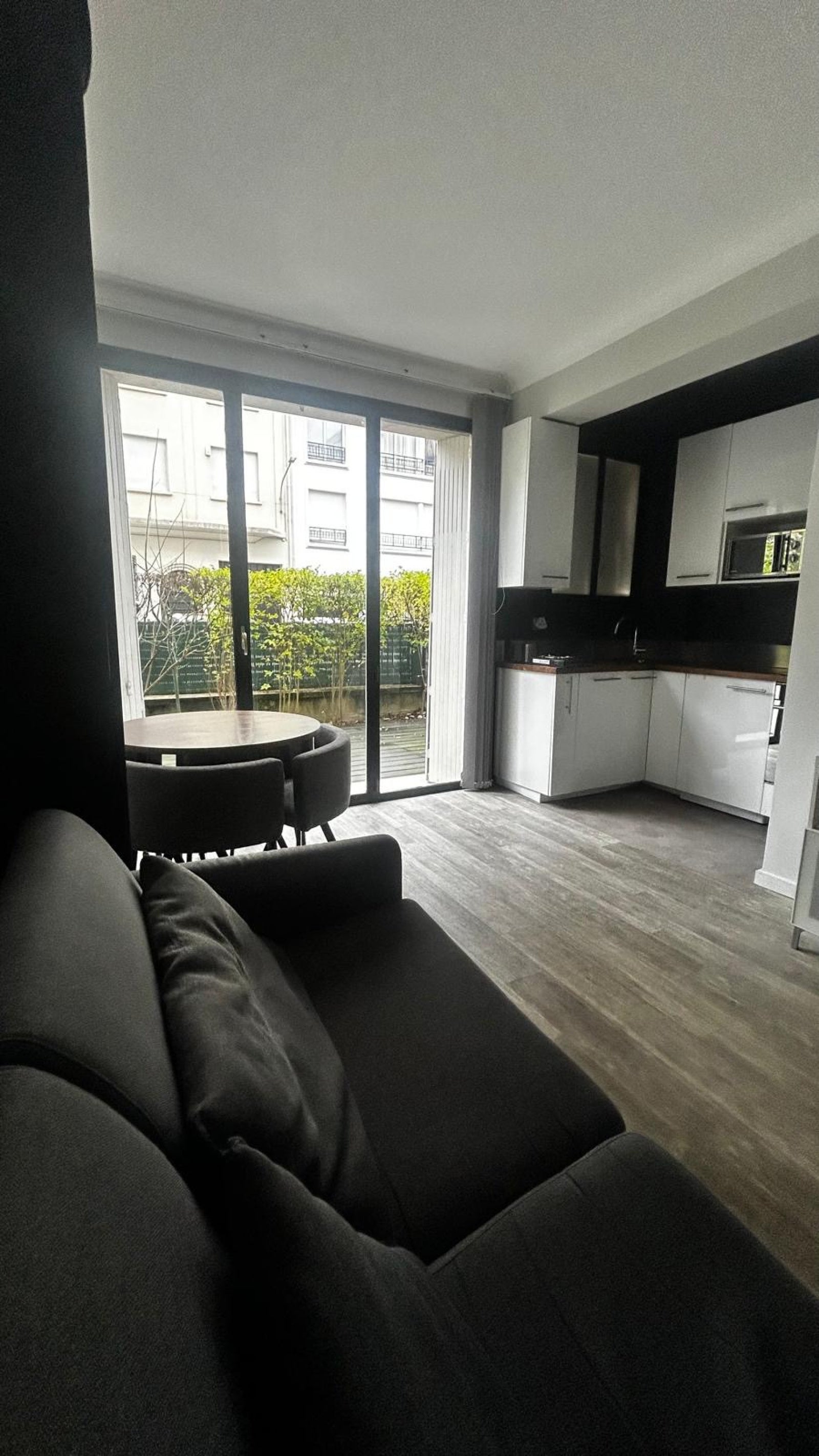 Flat Boulevard de la Saussaye in Neuilly-sur-Seine