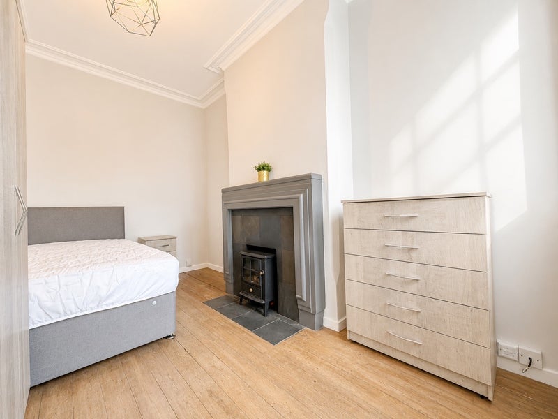 Room Colwick Road in Nottingham