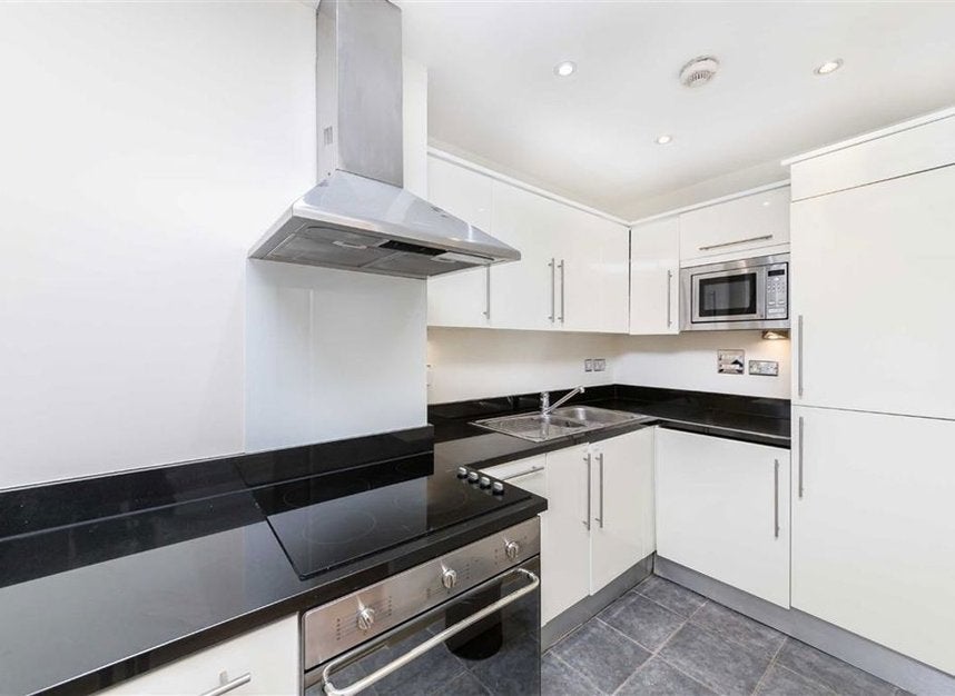 Flat Marylebone Road in City of Westminster