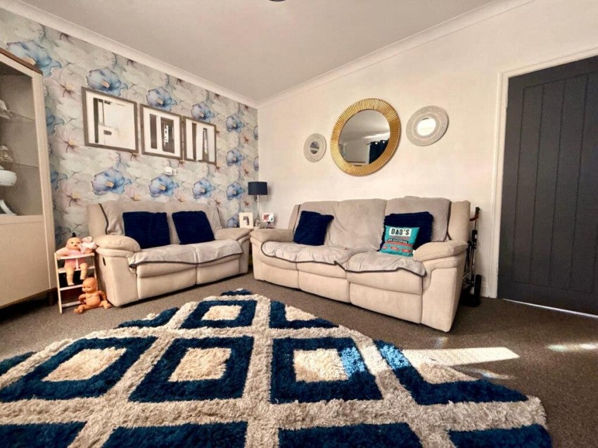 House Greylands Avenue in Stockton-on-Tees